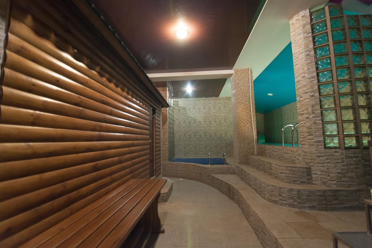 Hotel Prietenia Bender Exterior foto